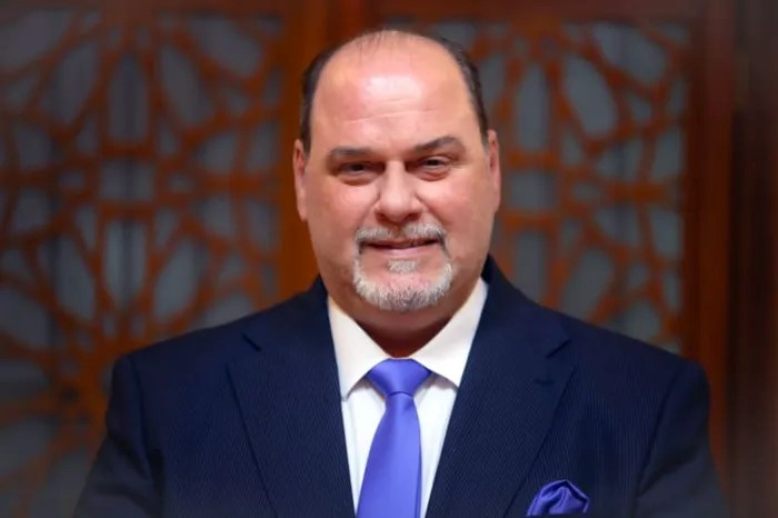 د.جبار جودي نقيب الفنانين العراقيين-رئيس المهرجان.