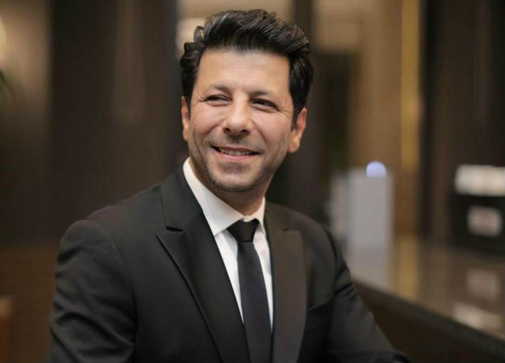 الفنان اياد نصار.